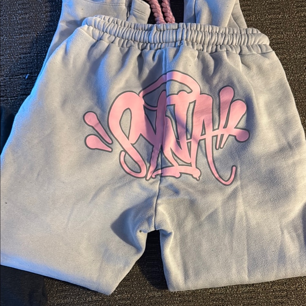 Stylish Kids Gray Pants with Pink Graphic